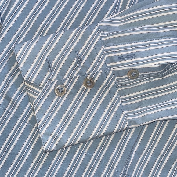 Pinstriped top - Picture 3 of 7